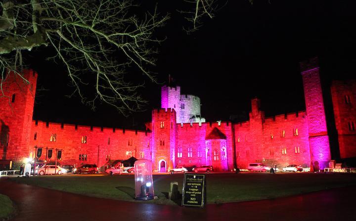 Peckforton Castle Tarporley Bilik gambar